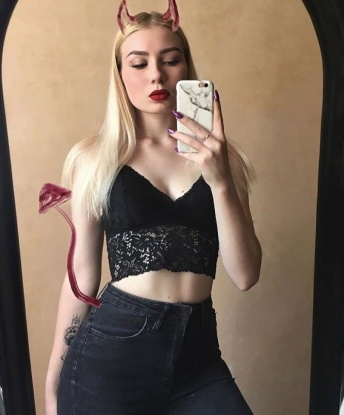 Симона, 25 лет